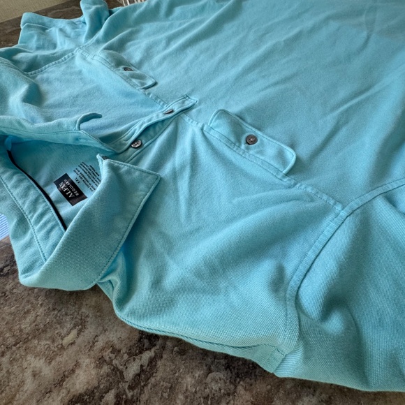 Pre-Owned Men Size XXL Alfani Turquoise Collared Polo Shirt With 2 Front Pockets - Picture 2 of 3